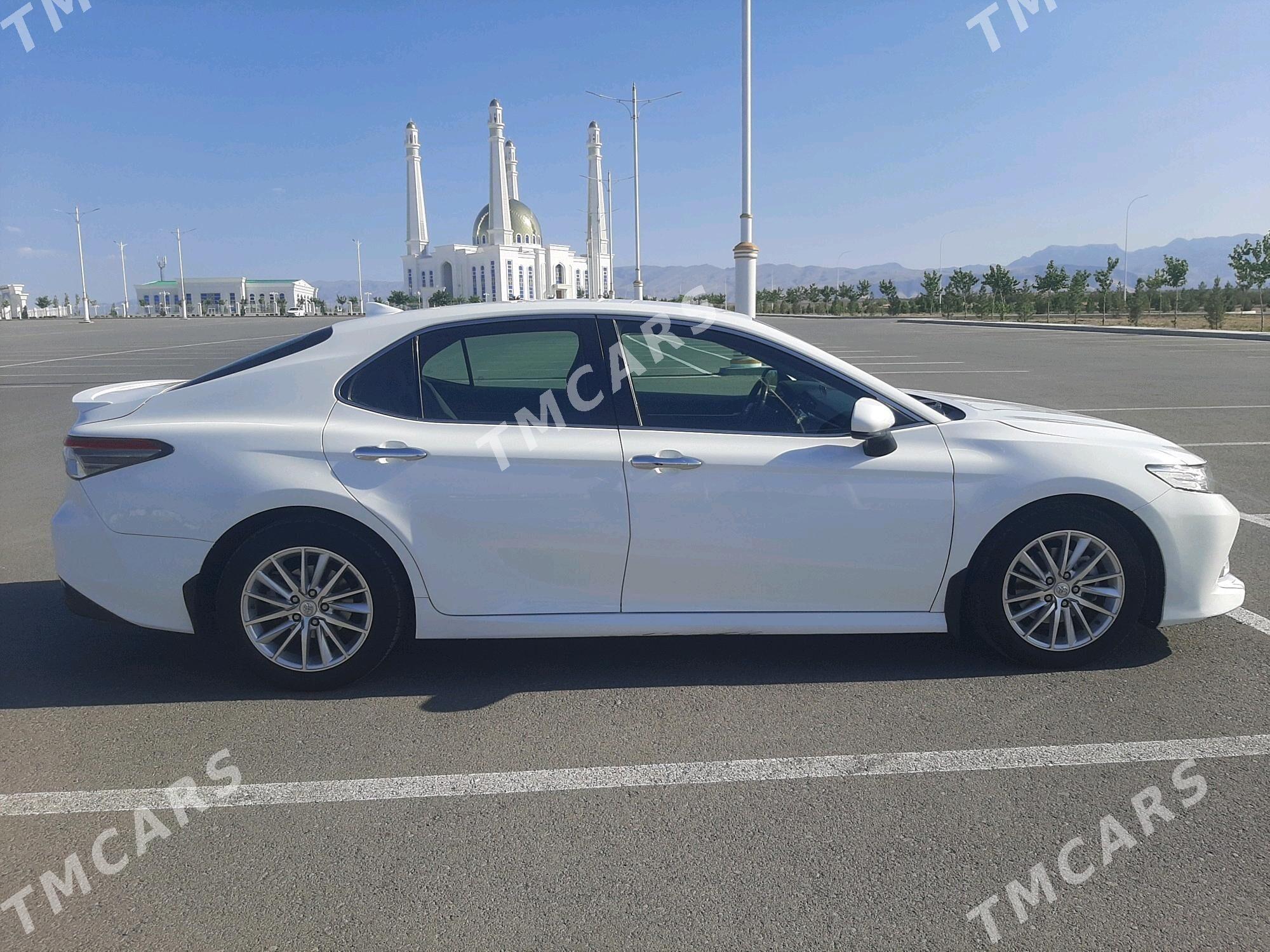 Toyota Camry 2019 - 300 000 TMT - Aşgabat - img 9