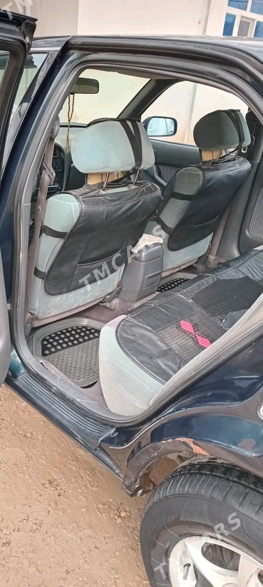 Toyota Camry 1993 - 68 000 TMT - Дашогуз - img 3