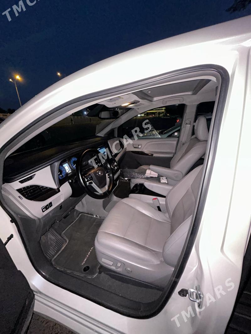 Toyota Sienna 2019 - 425 000 TMT - Aşgabat - img 10