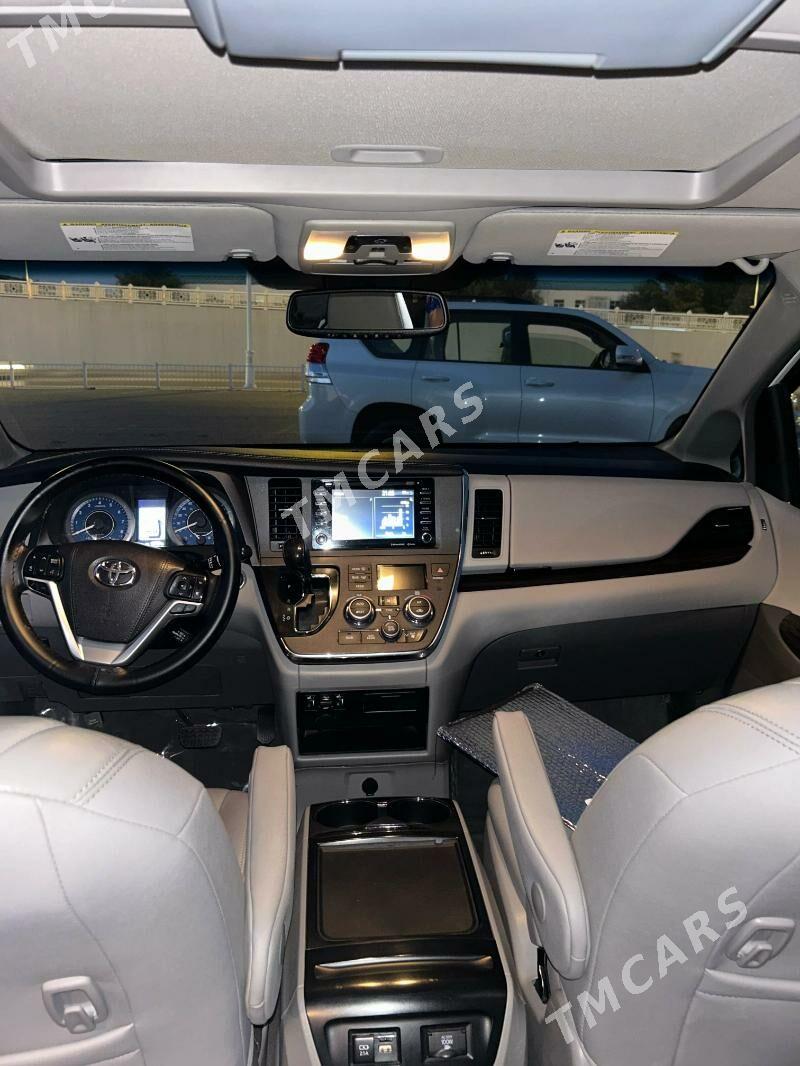 Toyota Sienna 2019 - 425 000 TMT - Aşgabat - img 7