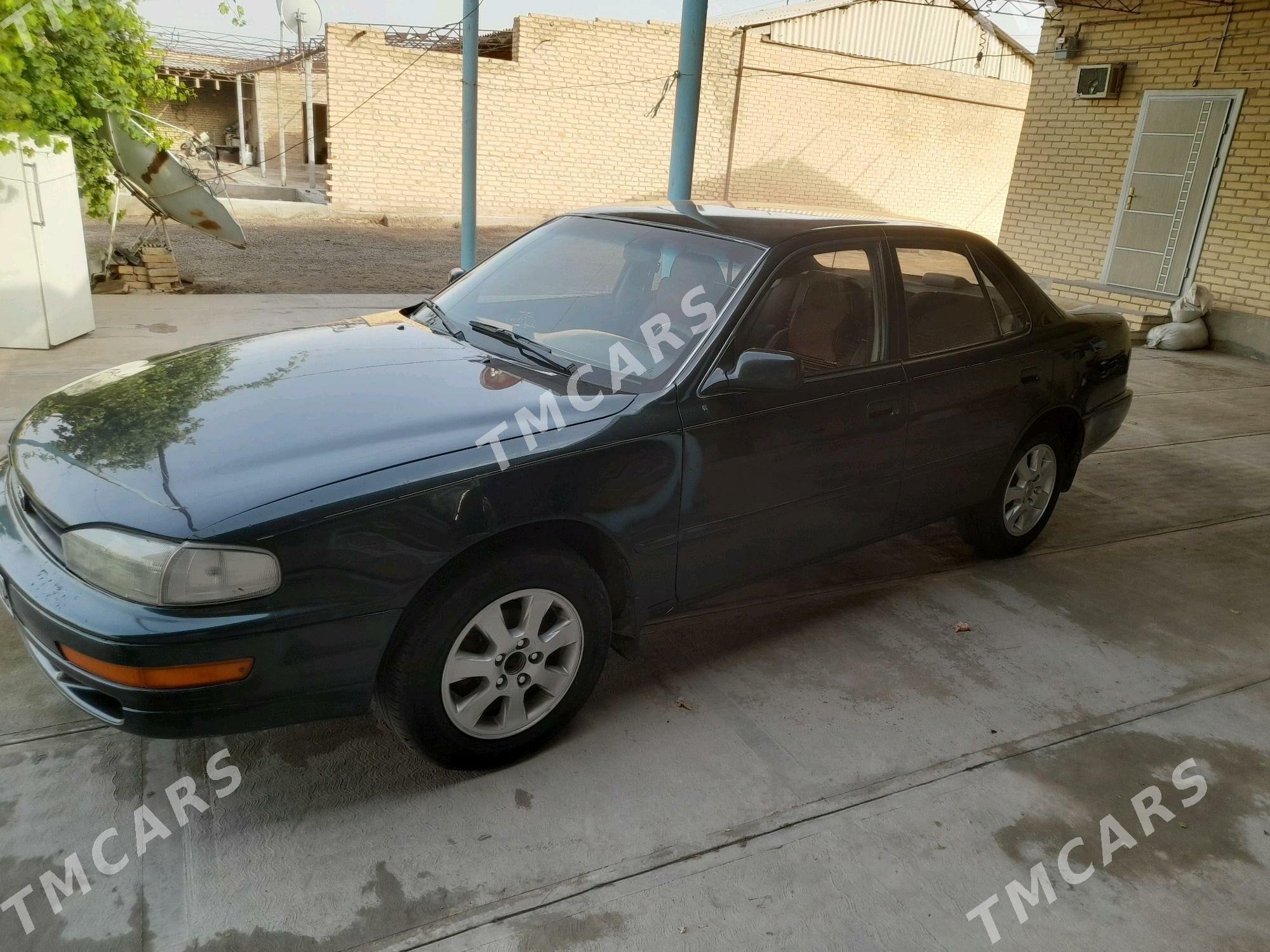 Toyota Camry 1993 - 96 000 TMT - Саят - img 9