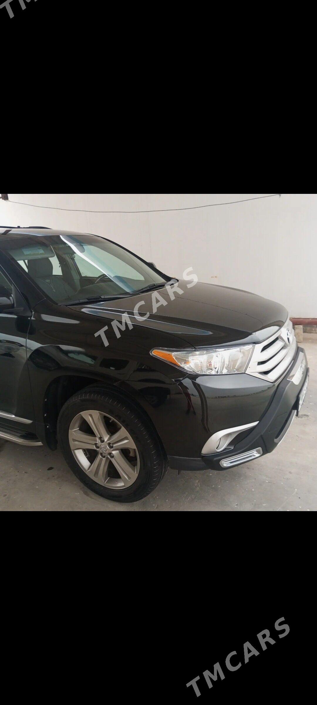 Toyota Highlander 2013 - 330 000 TMT - Çärjew - img 2