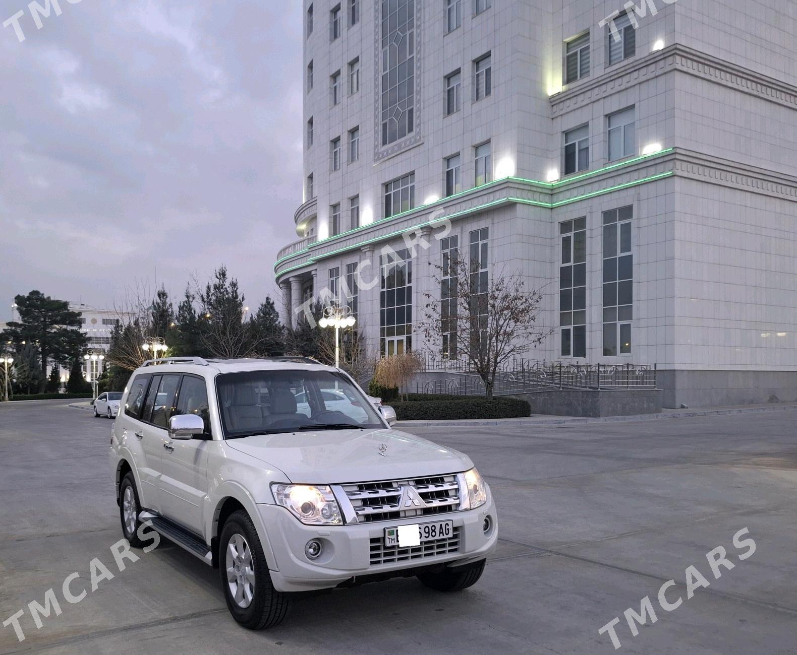 Mitsubishi Pajero 2014 - 282 000 TMT - Aşgabat - img 3