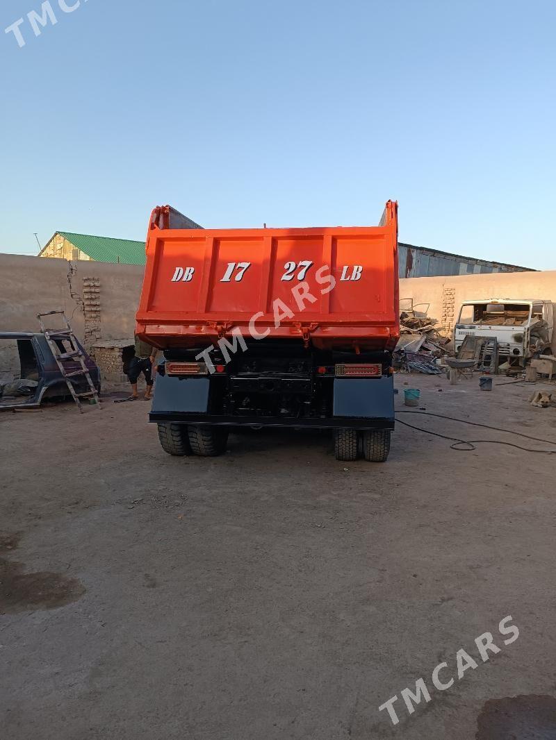Kamaz 6520 2012 - 350 000 TMT - Magdanly - img 5