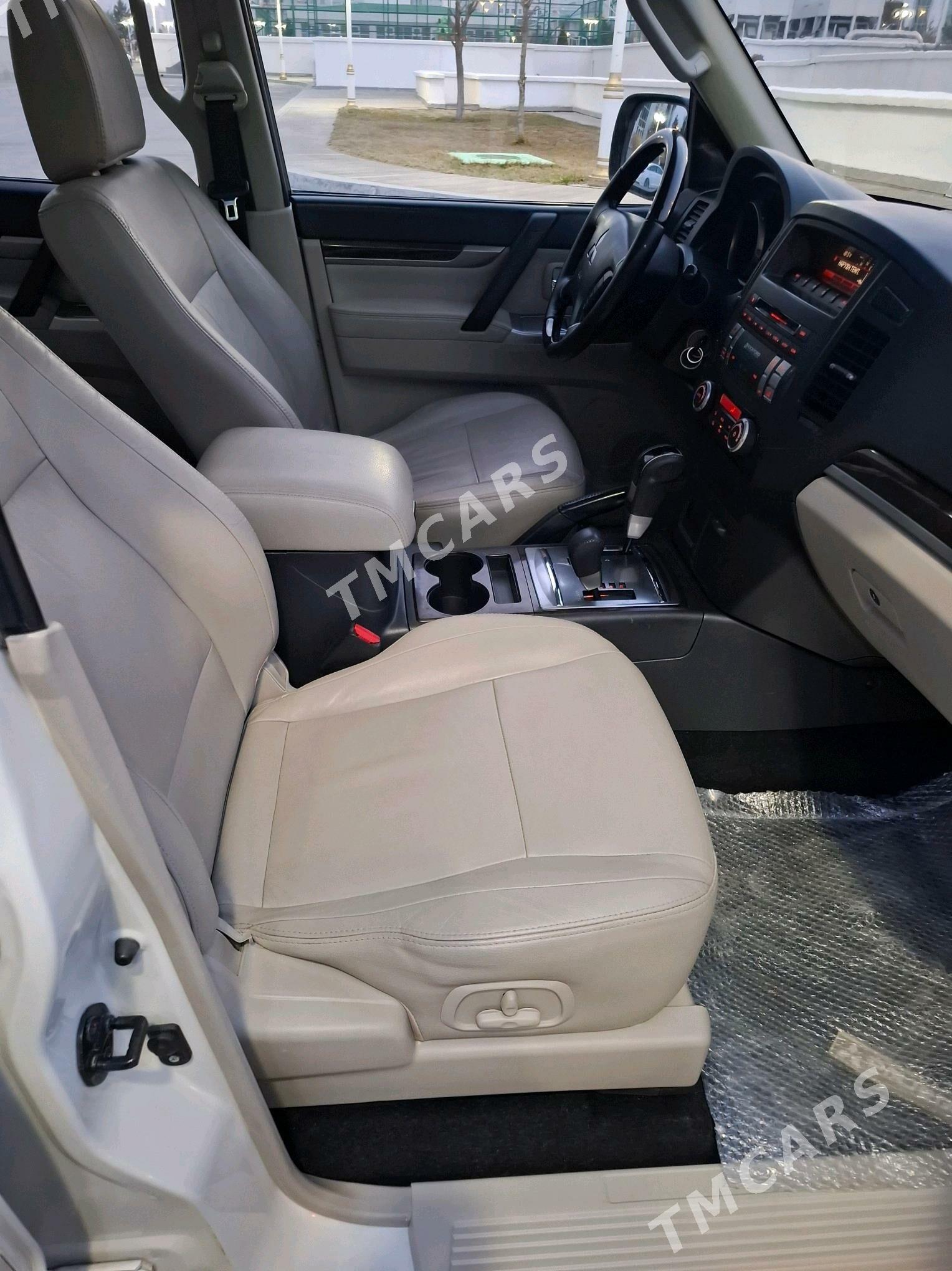 Mitsubishi Pajero 2014 - 282 000 TMT - Aşgabat - img 5