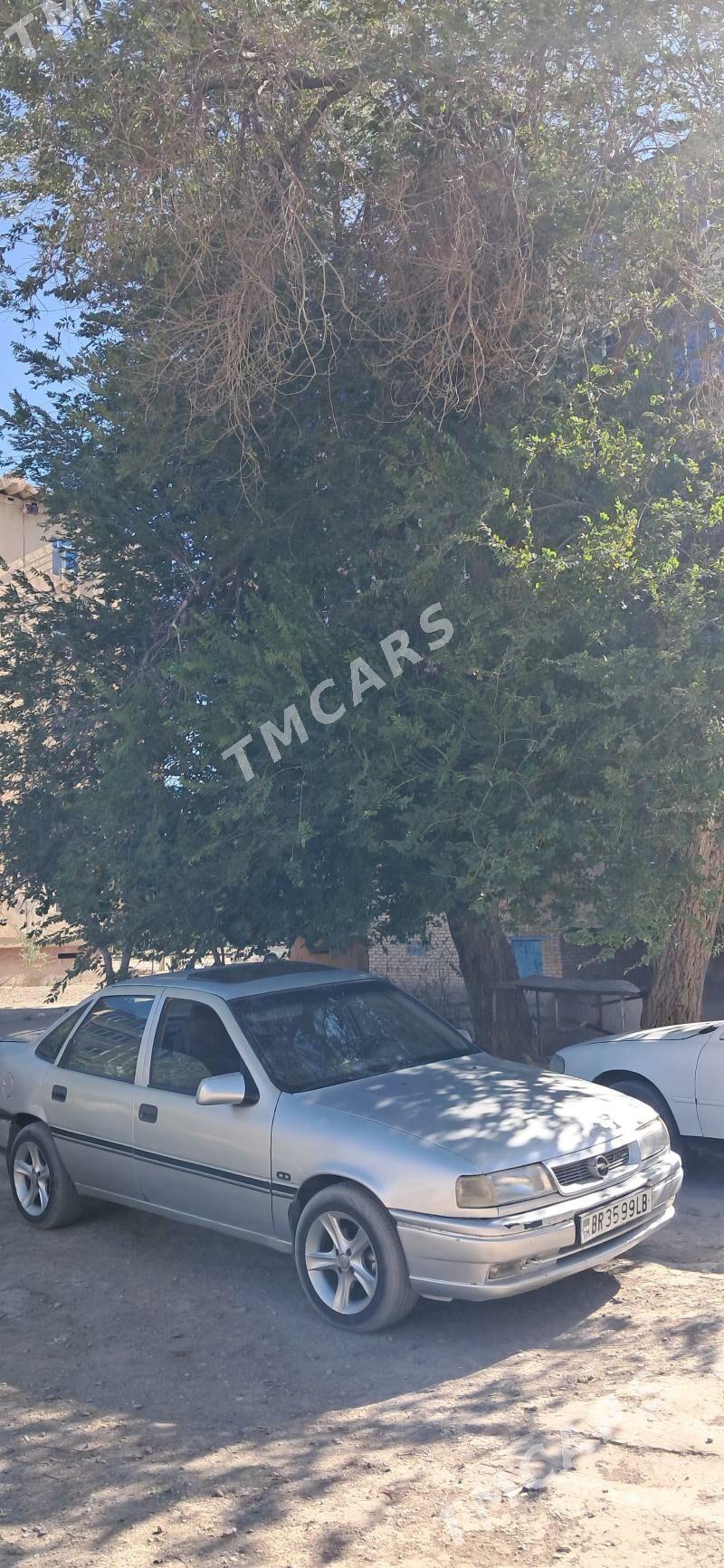 Opel Vectra 1989 - 30 000 TMT - Сейди - img 2