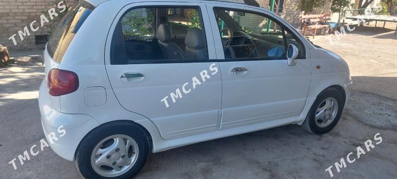 Daewoo Matiz 2004 - 35 000 TMT - Сакар - img 2