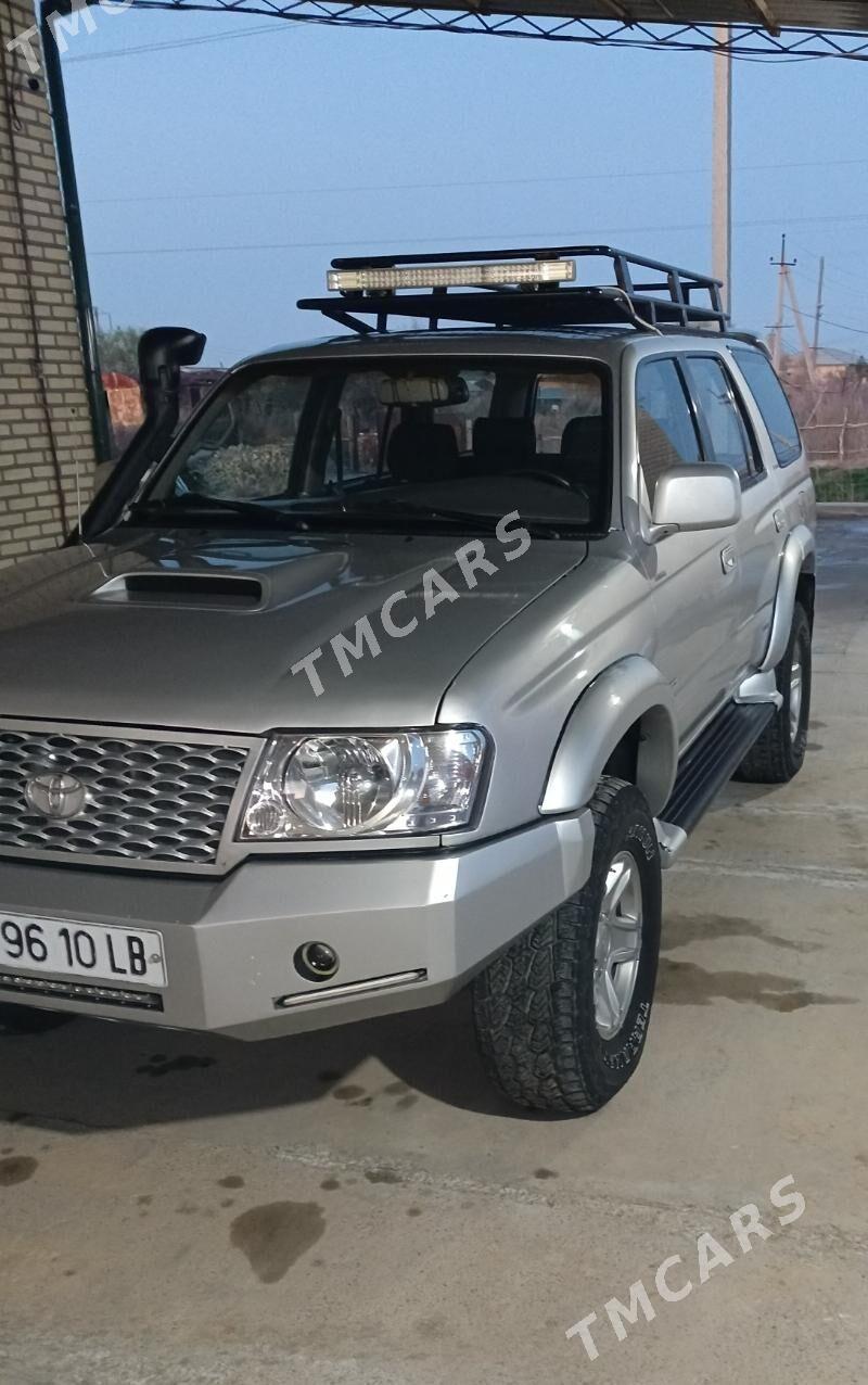 Toyota 4Runner 2002 - 220 000 TMT - Darganata - img 6