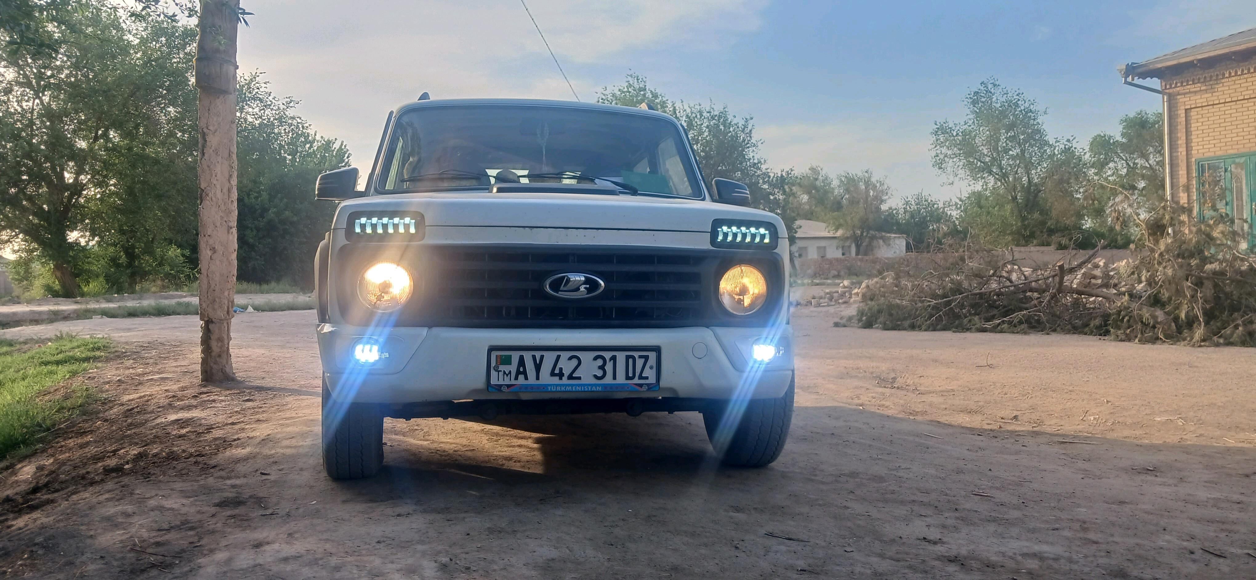 Lada Niva 2010 - 80 000 TMT - Gurbansoltan Eje - img 3