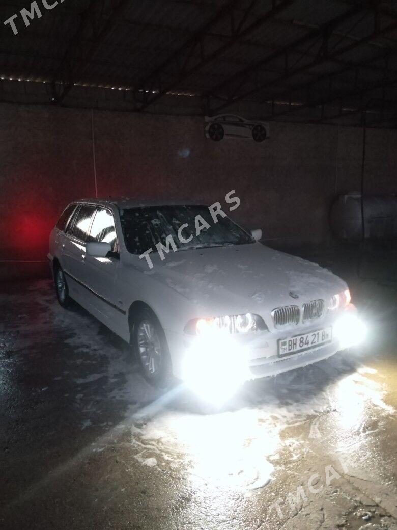 BMW E39 2002 - 140 000 TMT - Hazar - img 2