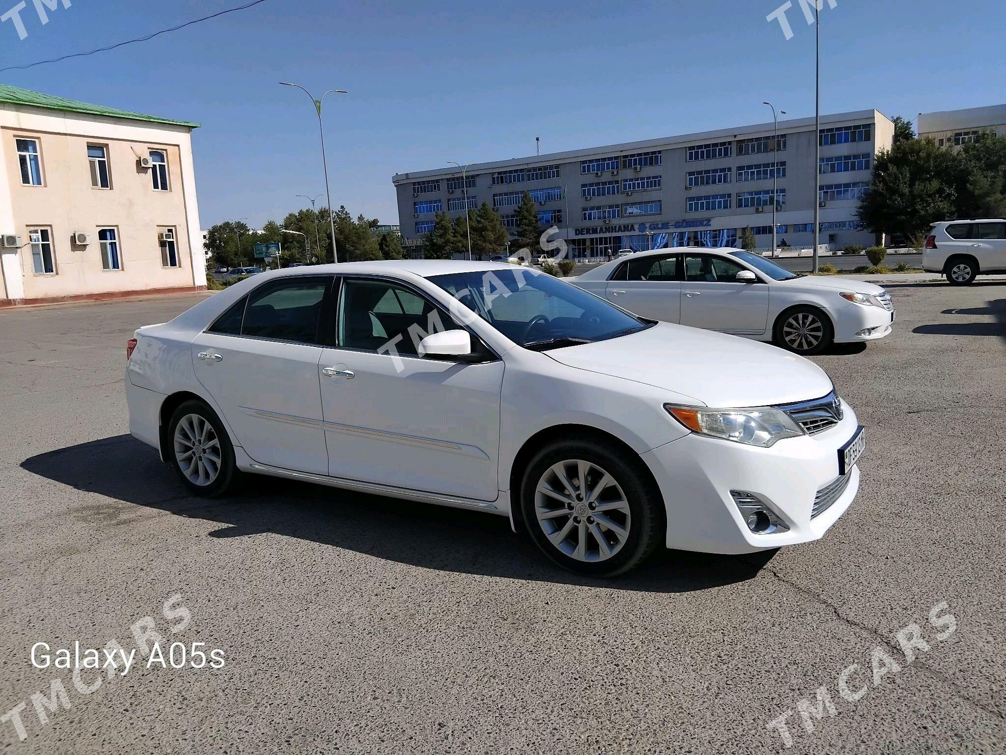 Toyota Camry 2013 - 190 000 TMT - Mary - img 3