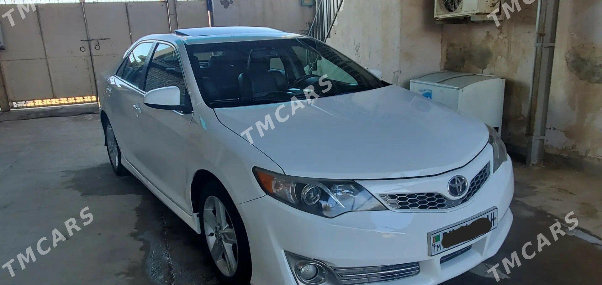 Toyota Camry 2012 - 220 000 TMT - Кака - img 2