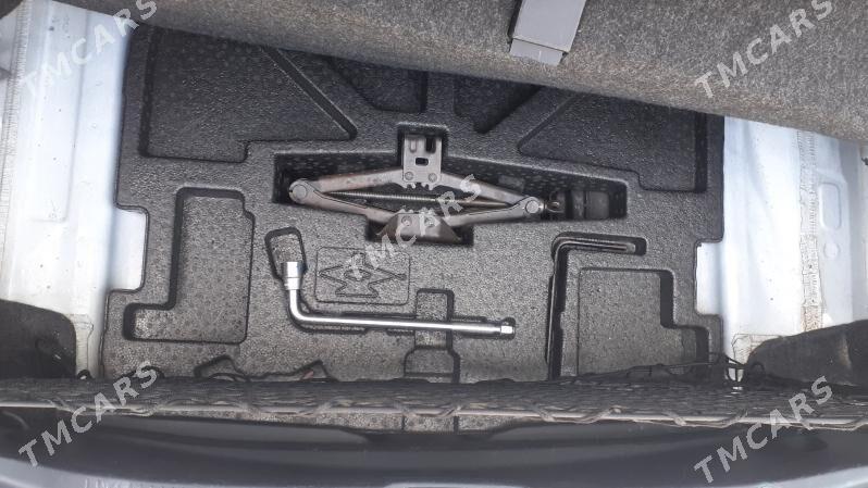 Toyota Camry 2017 - 238 000 TMT - Aşgabat - img 8