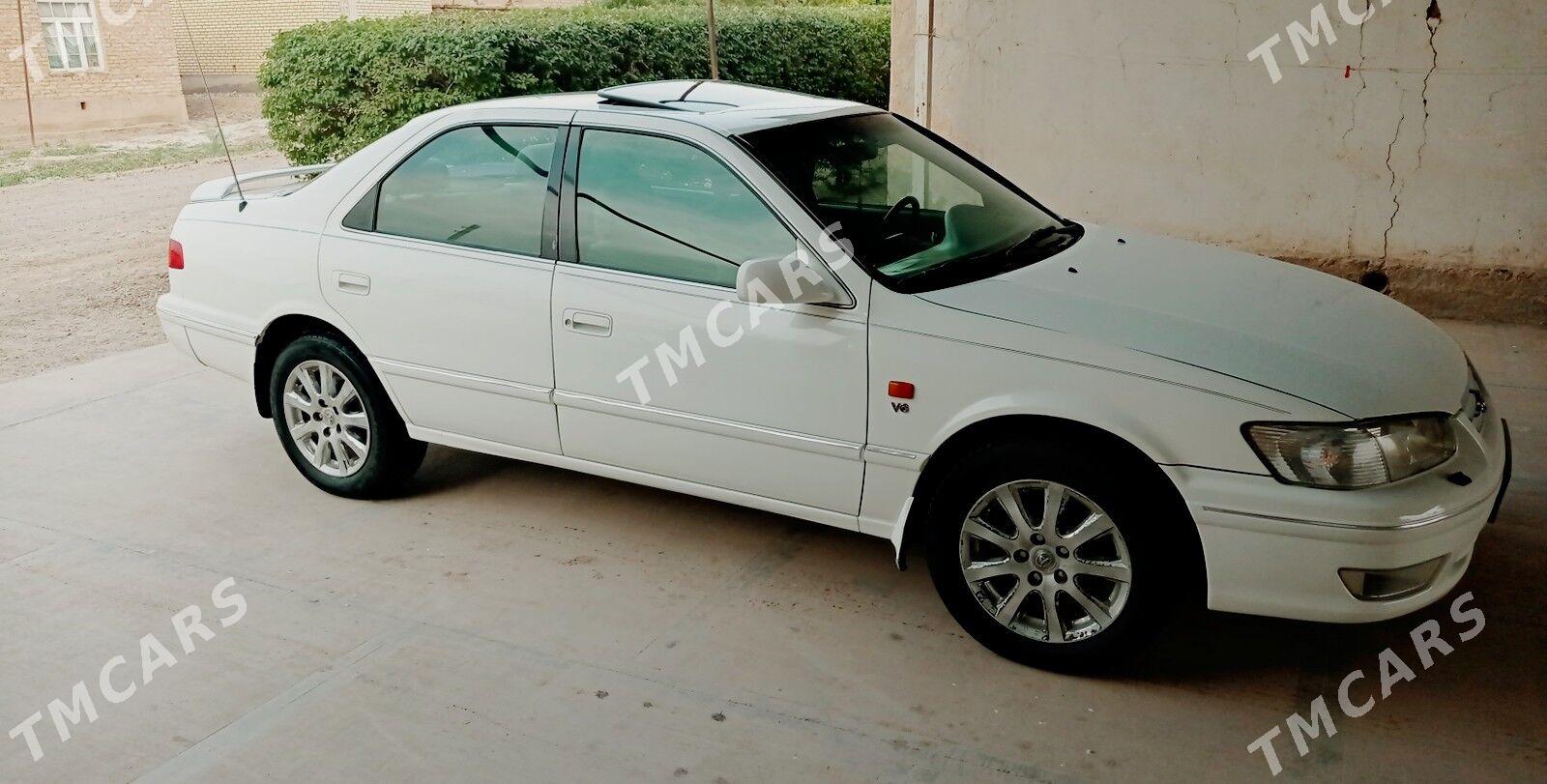 Toyota Camry 1998 - 120 000 TMT - Теджен - img 4
