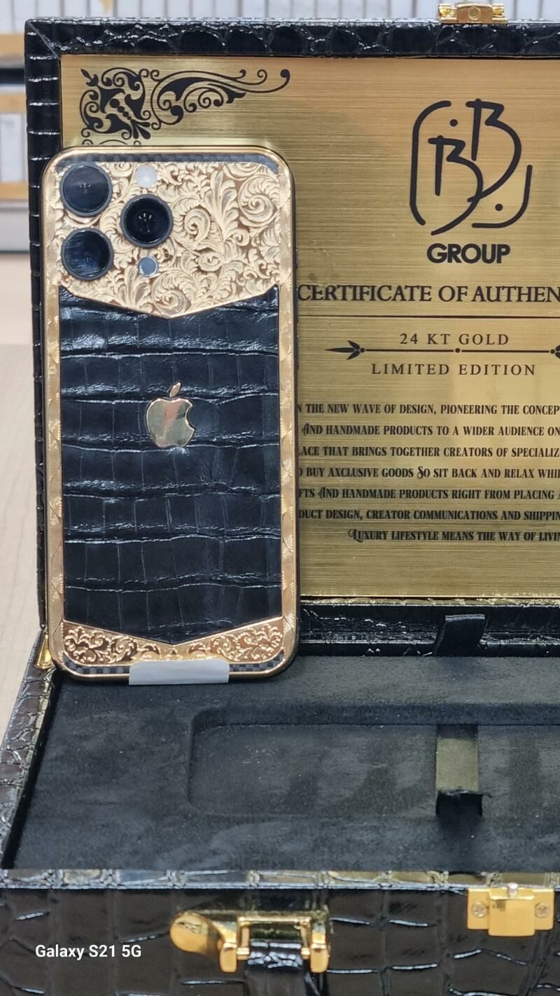 Iphone 16 Pro Max 24KT GOLD - Aşgabat - img 3