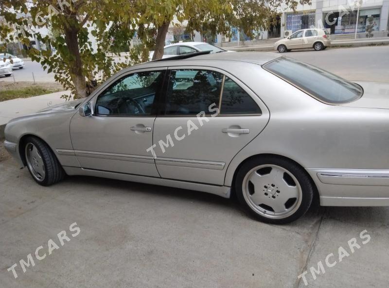 Mercedes-Benz E320 2001 - 140 000 TMT - Анев - img 2