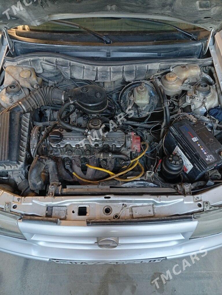 Opel Astra 1992 - 33 000 TMT - Türkmenabat - img 3