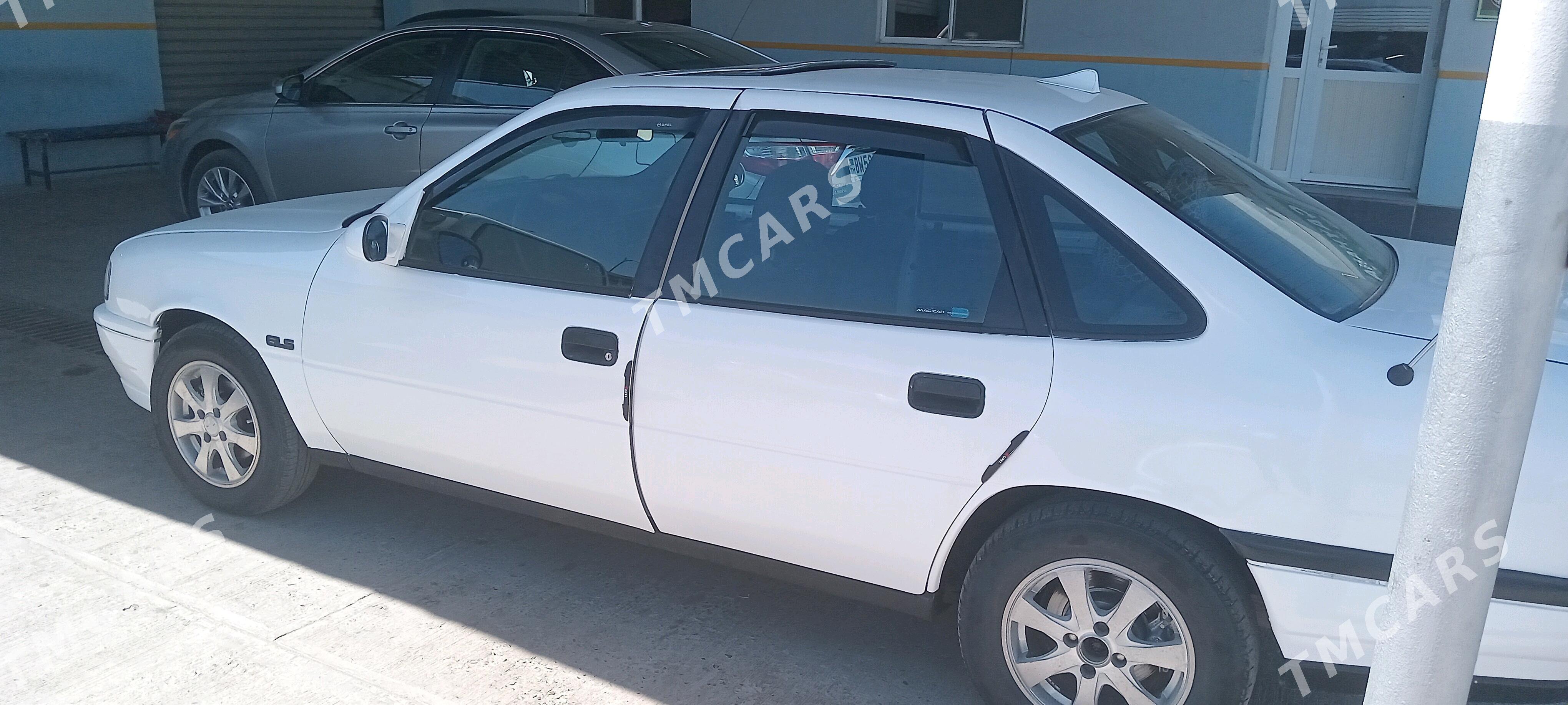 Opel Vectra 1992 - 36 000 TMT - Туркменабат - img 2