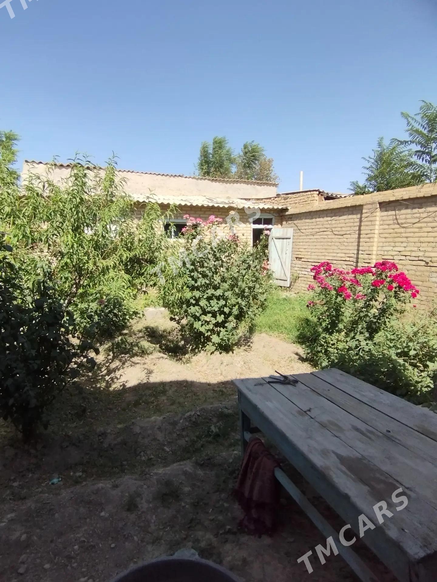 плановый дом - Ёлётен - img 6