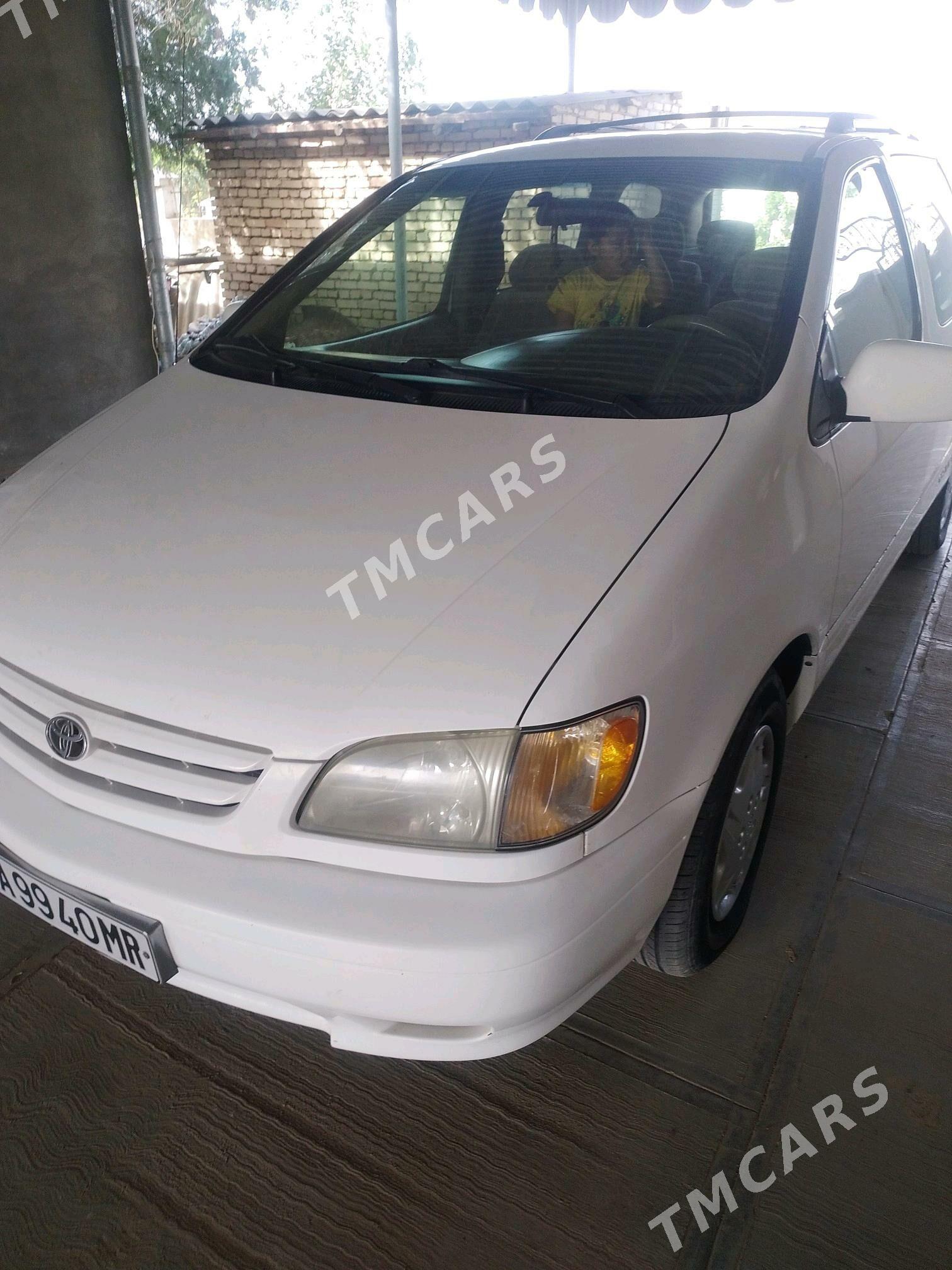 Toyota Sienna 2002 - 160 000 TMT - Тагтабазар - img 6