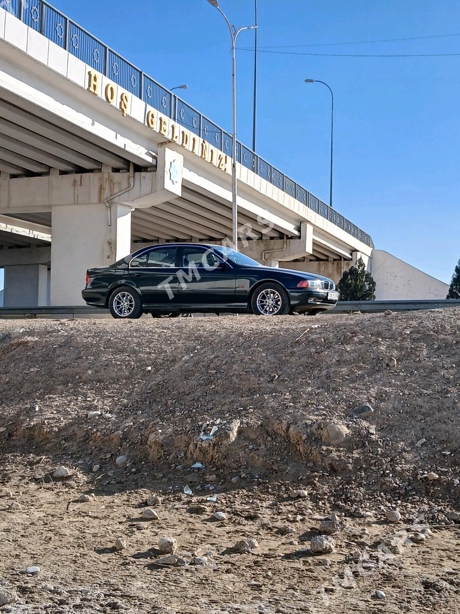 BMW 520 1998 - 88 000 TMT - Байрамали - img 3