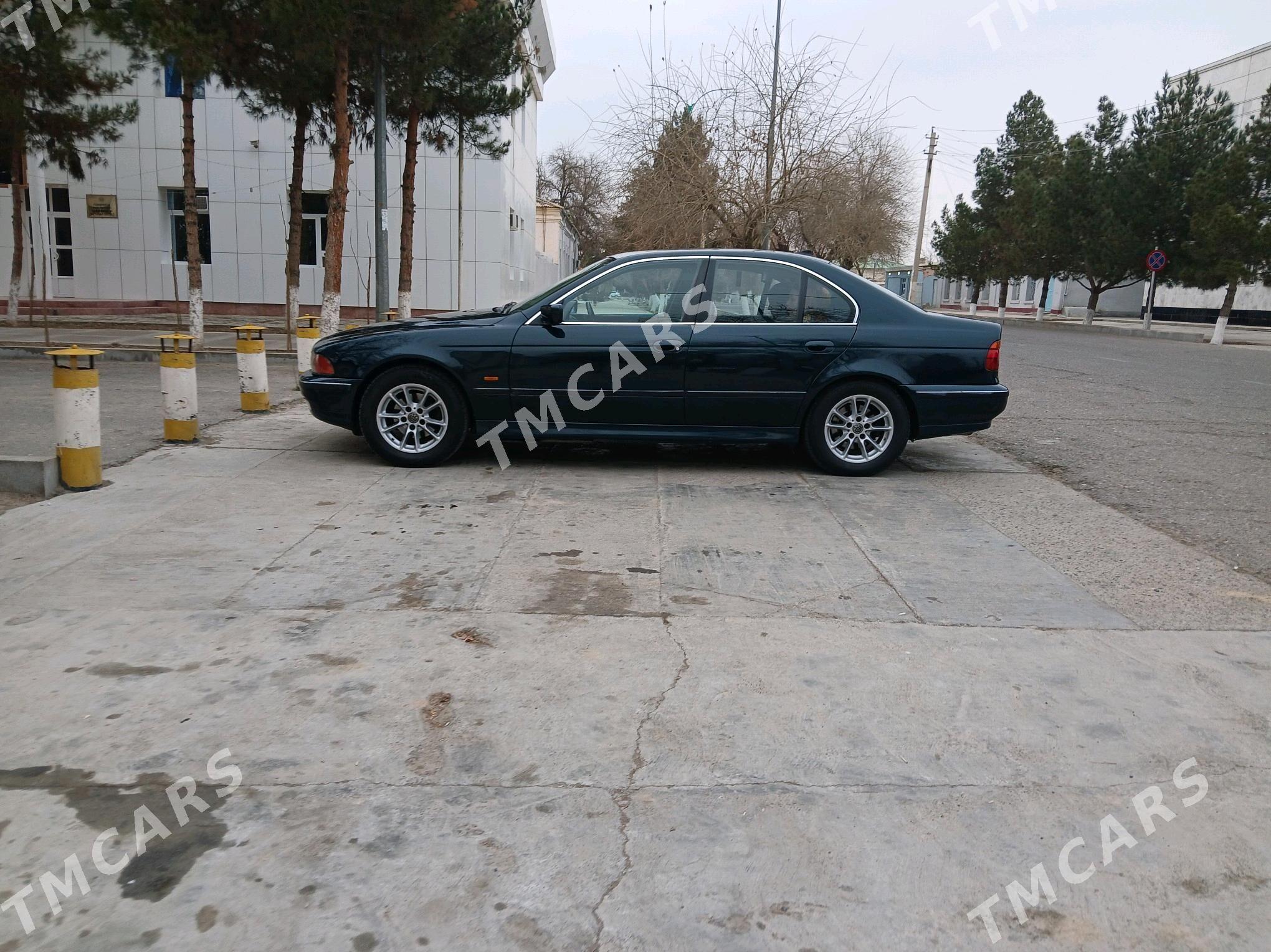BMW 520 1998 - 88 000 TMT - Байрамали - img 4