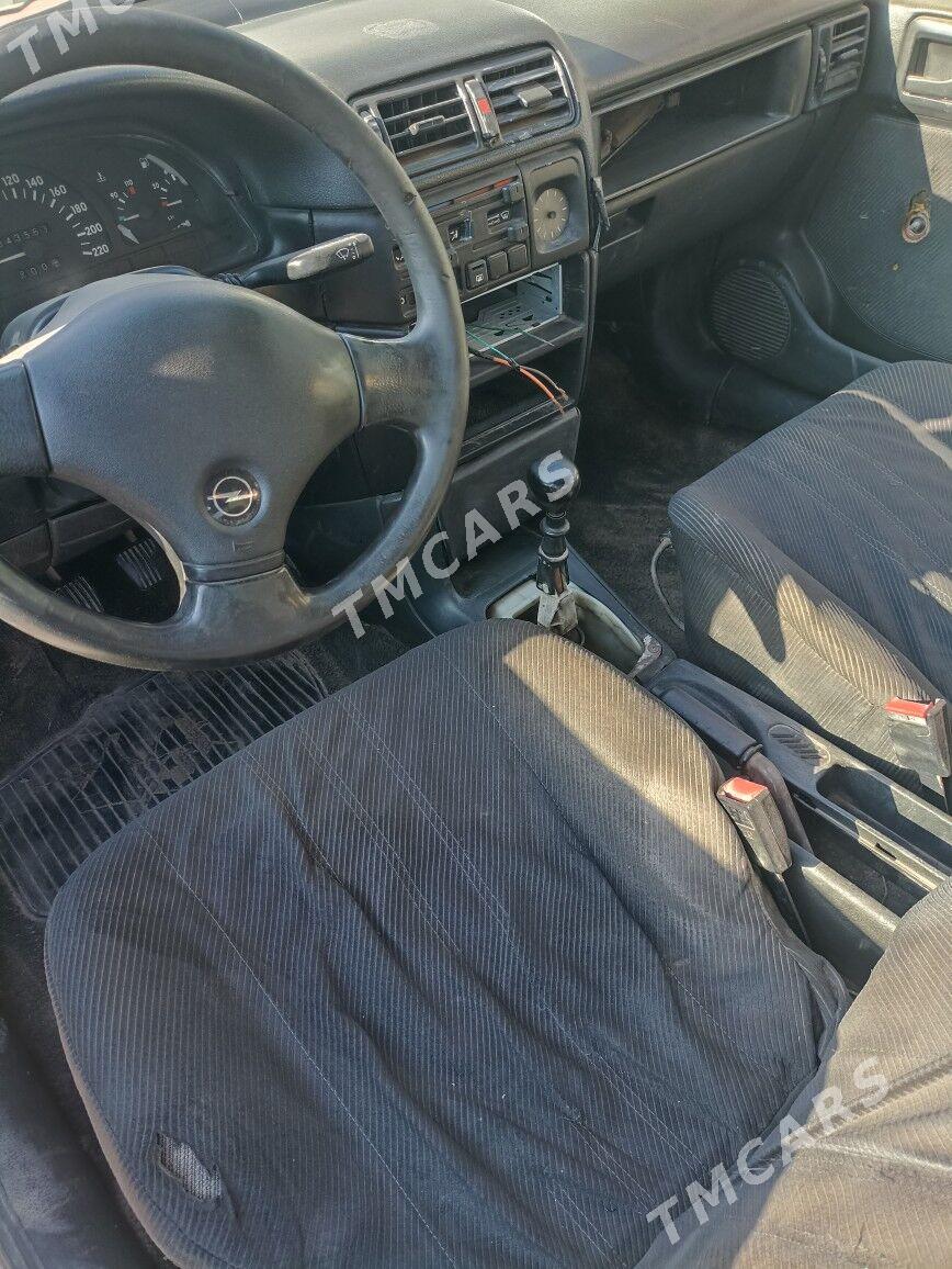 Opel Vectra 1992 - 18 000 TMT - Daşoguz - img 1