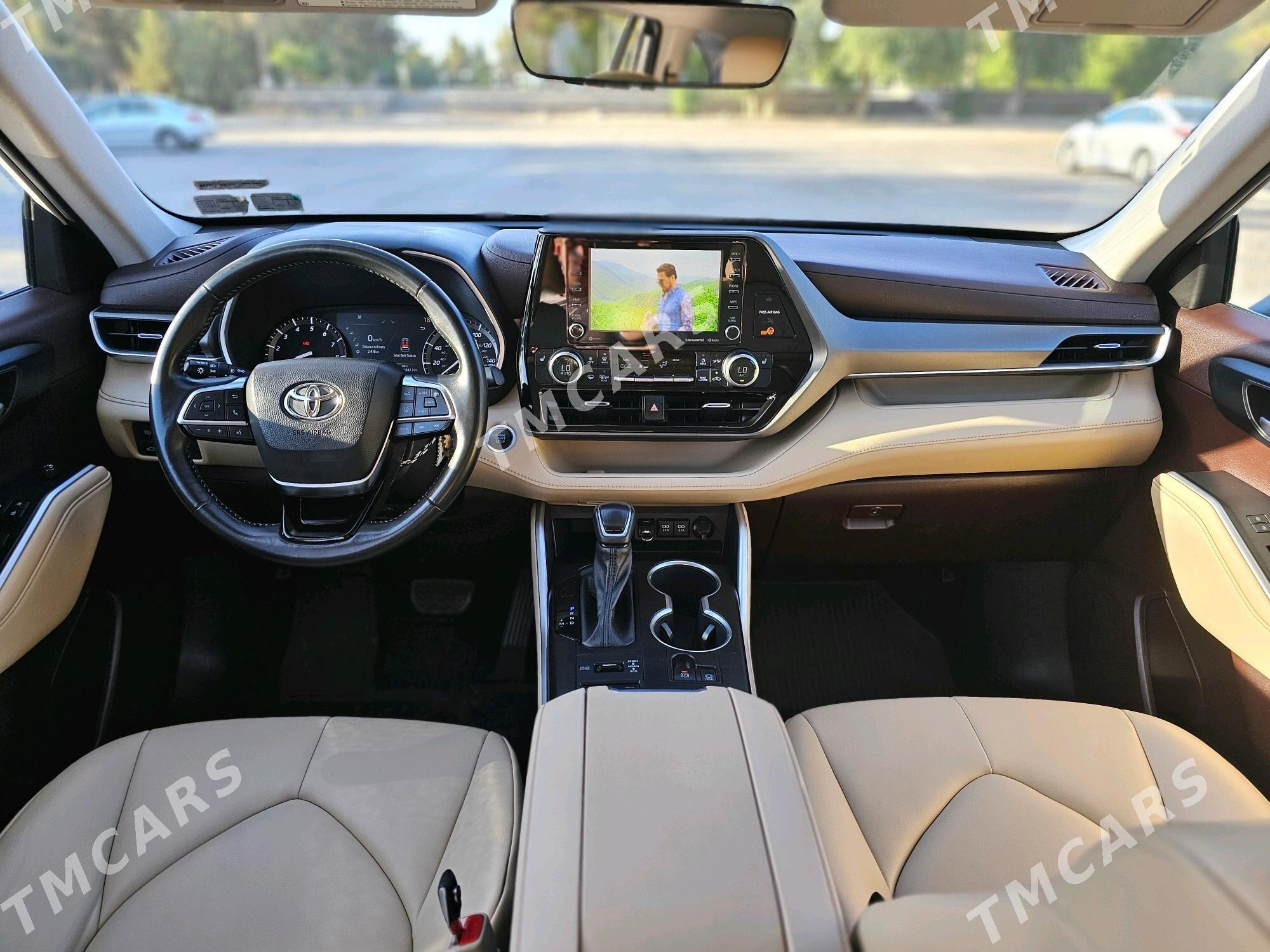 Toyota Highlander 2021 - 655 000 TMT - Мары - img 8