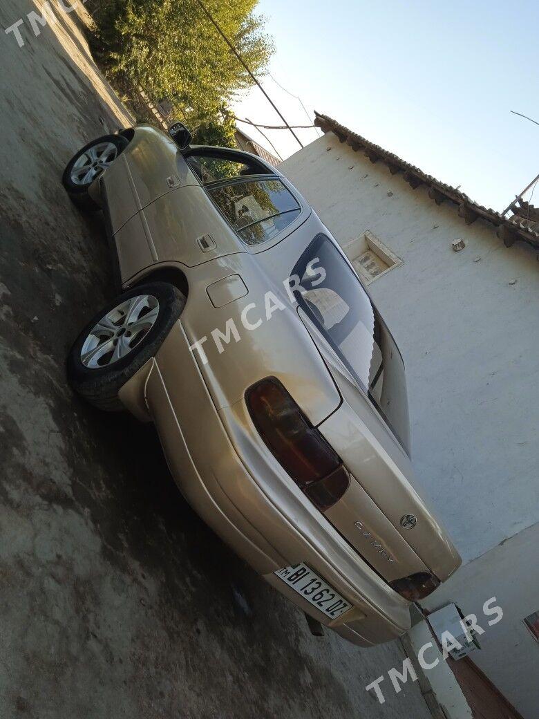 Toyota Camry 1993 - 75 000 TMT - Köneürgenç - img 3