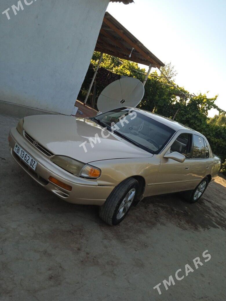 Toyota Camry 1993 - 75 000 TMT - Köneürgenç - img 2