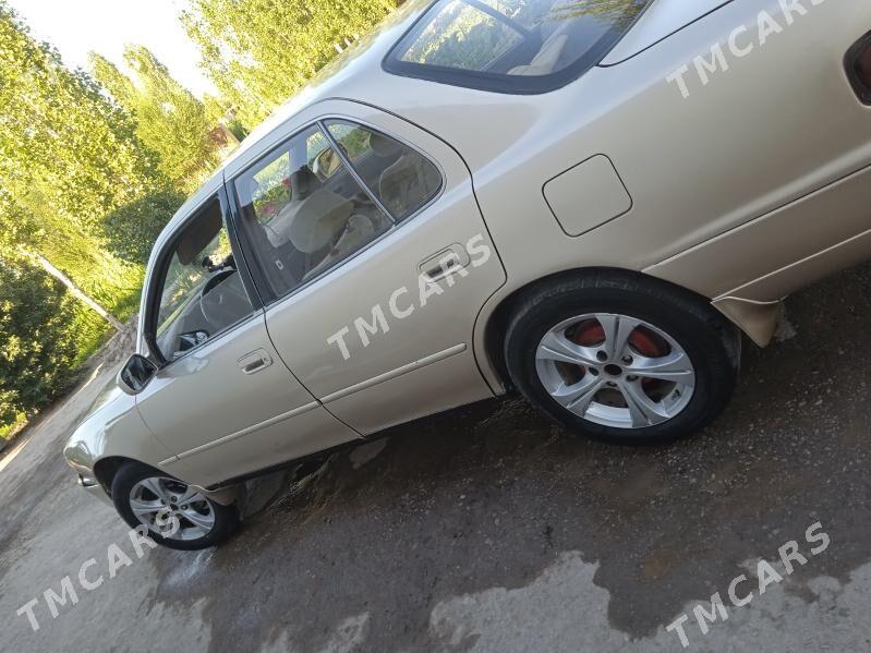Toyota Camry 1993 - 75 000 TMT - Köneürgenç - img 8