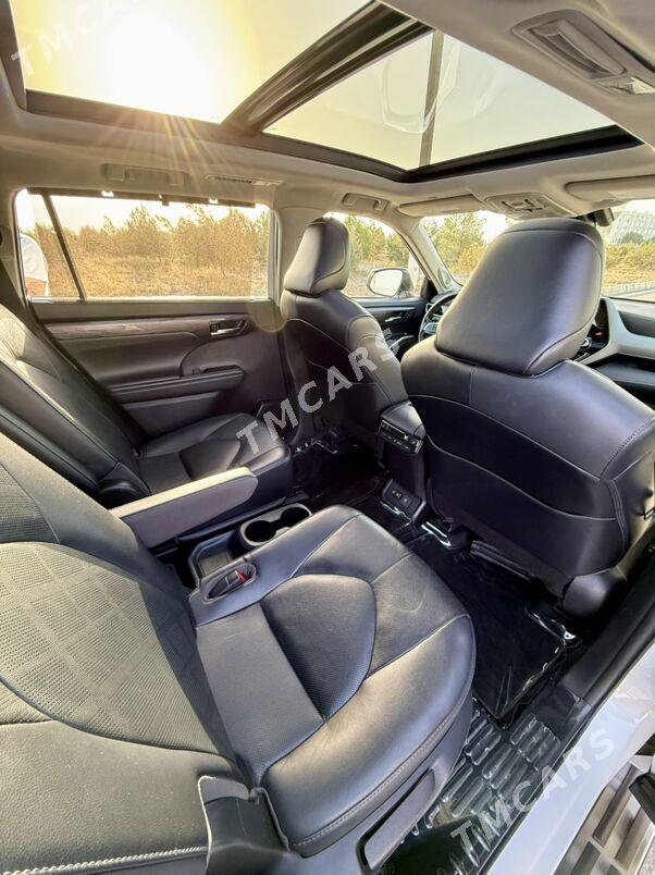 Toyota Highlander 2022 - 635 000 TMT - Aşgabat - img 6