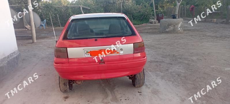 Opel Astra 1996 - 25 000 TMT - Hojambaz - img 6