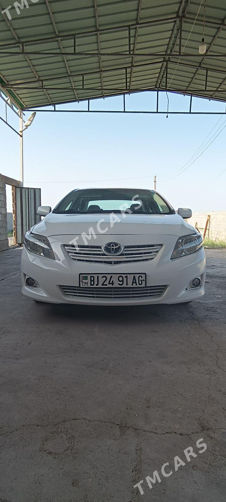 Toyota Corolla 2010 - 132 000 TMT - Aşgabat - img 2