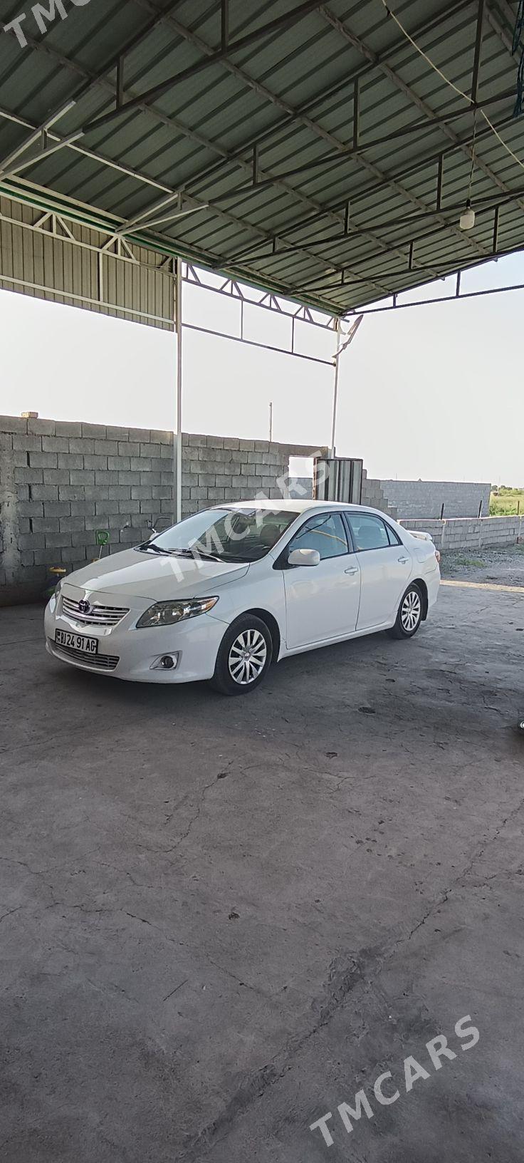 Toyota Corolla 2010 - 132 000 TMT - Aşgabat - img 4