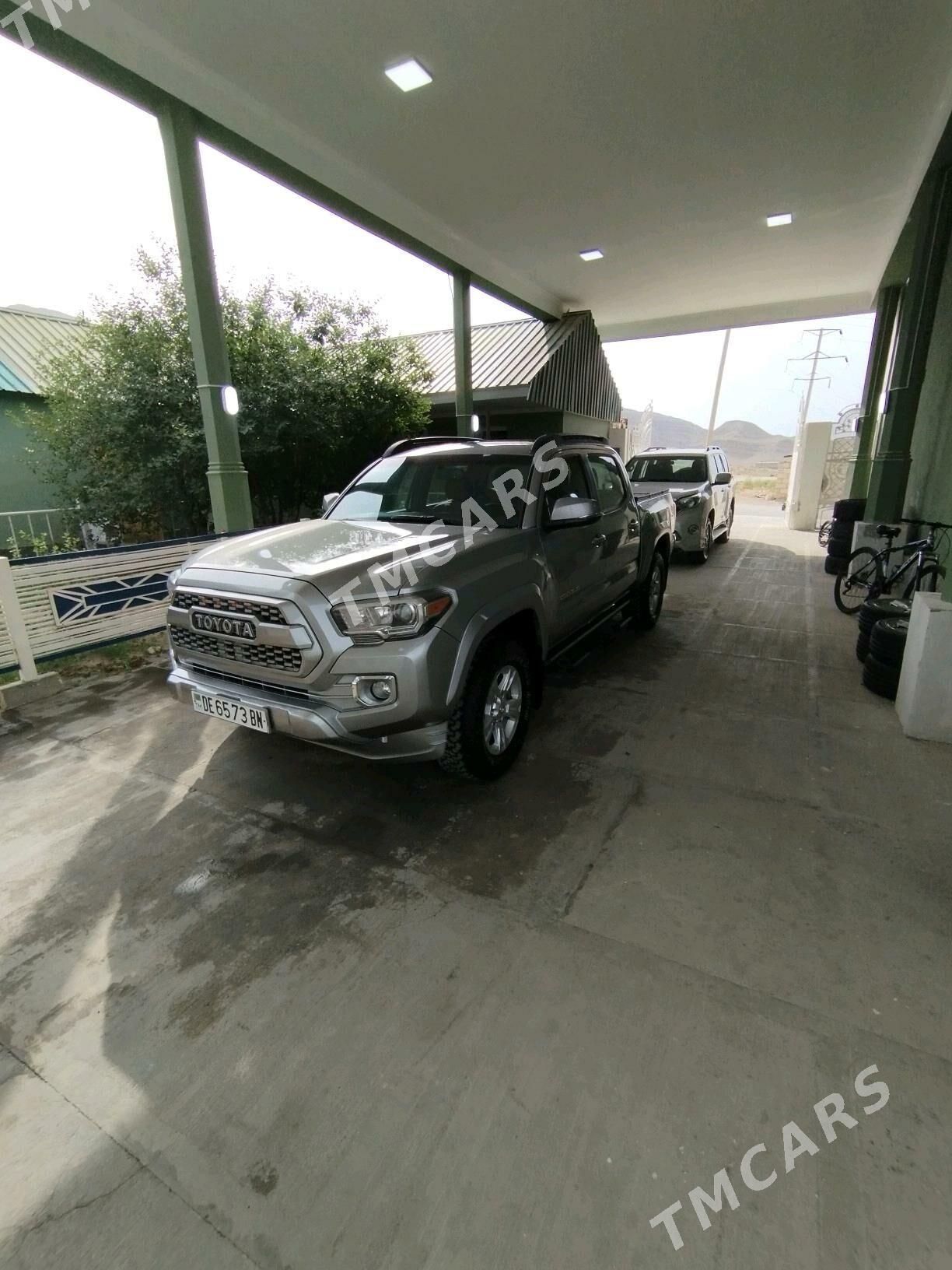 Toyota Tacoma 2016 - 400 000 TMT - Balkanabat - img 3