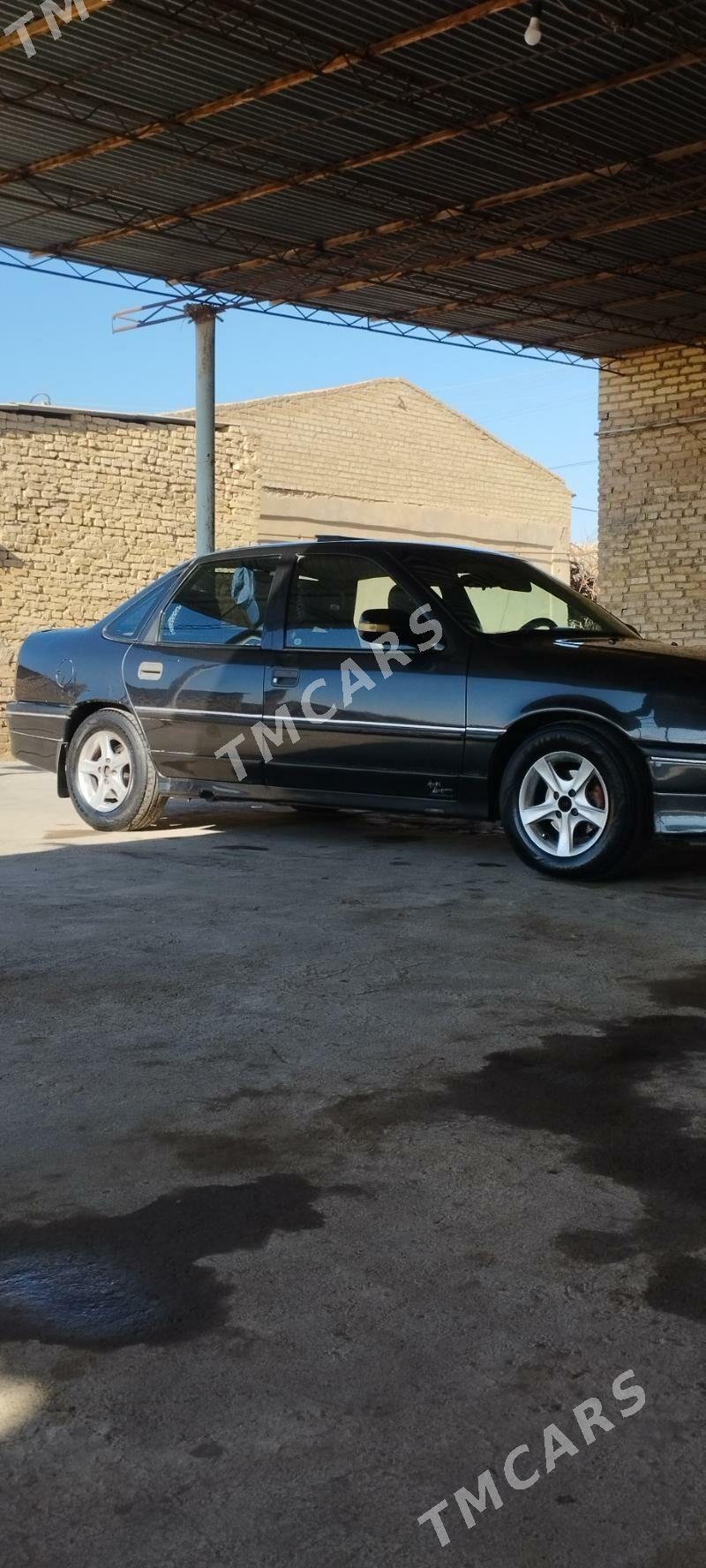 Opel Vectra 1990 - 44 000 TMT - Saýat - img 5