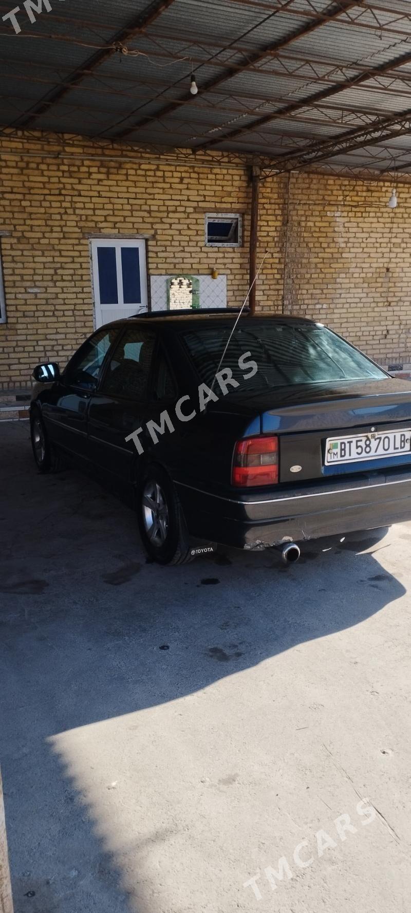 Opel Vectra 1990 - 44 000 TMT - Saýat - img 4