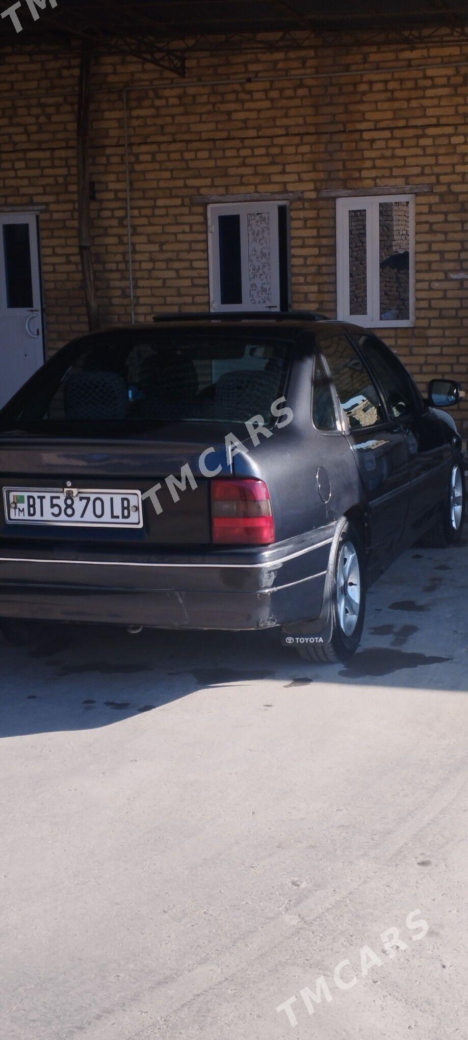 Opel Vectra 1990 - 44 000 TMT - Saýat - img 2