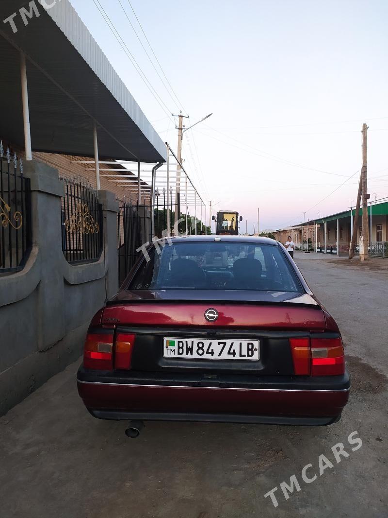 Opel Vectra 1992 - 30 000 TMT - Çärjew - img 2