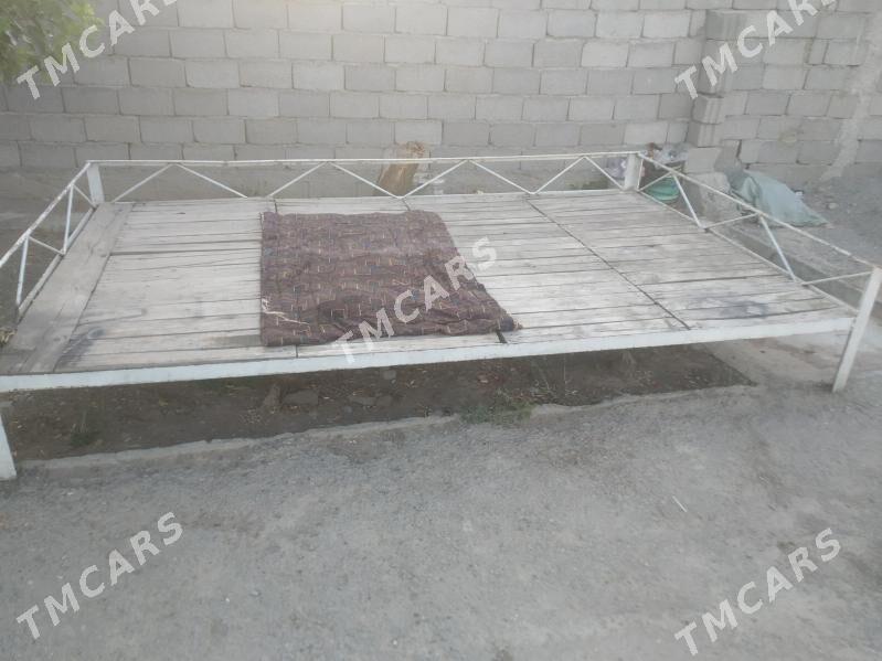 krowat - Гёкдепе - img 2