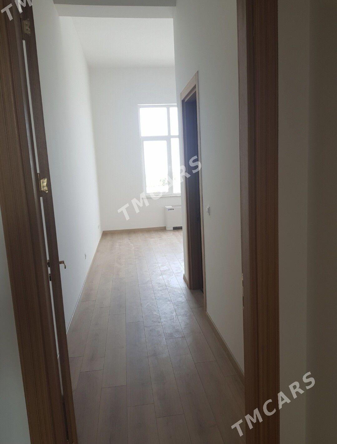 16 tapgyr 4 kom 208m2 - 16-й этап - img 3