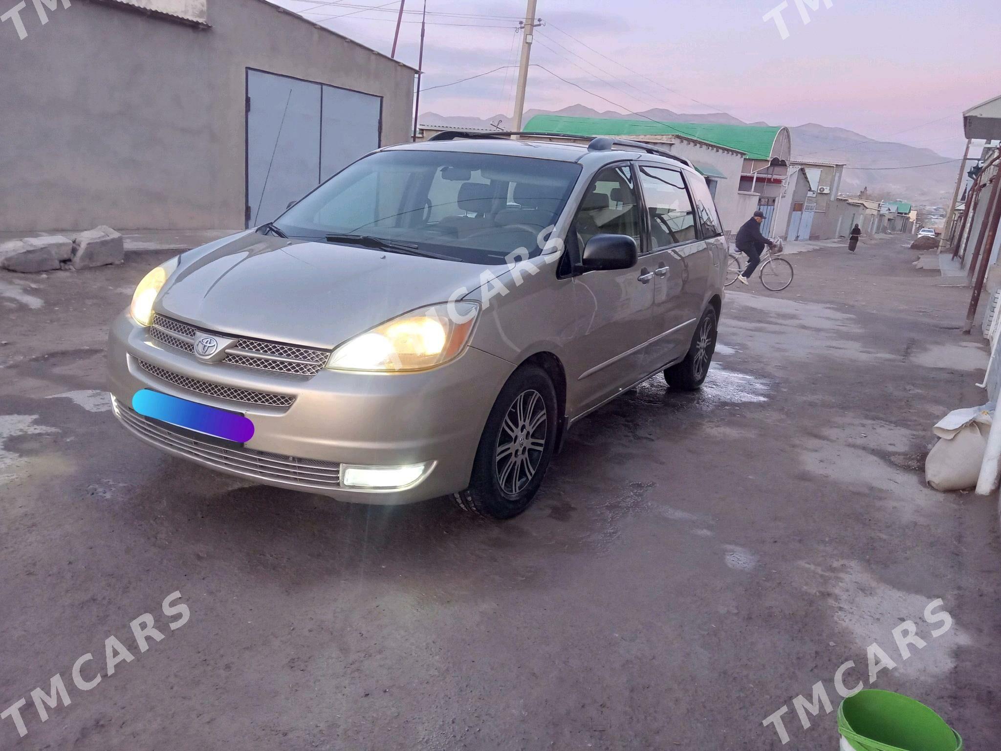 Toyota Sienna 2004 - 200 000 TMT - Magdanly - img 2