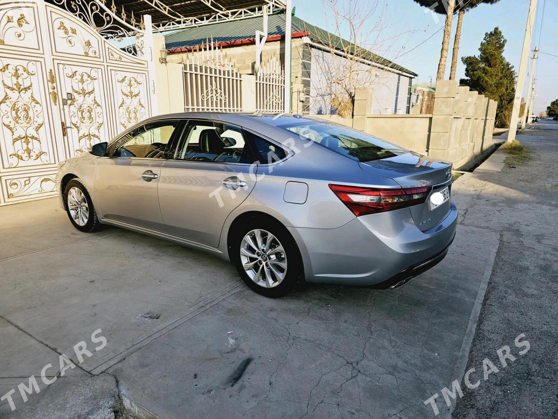 Toyota Avalon 2018 - 350 000 TMT - Aşgabat - img 4