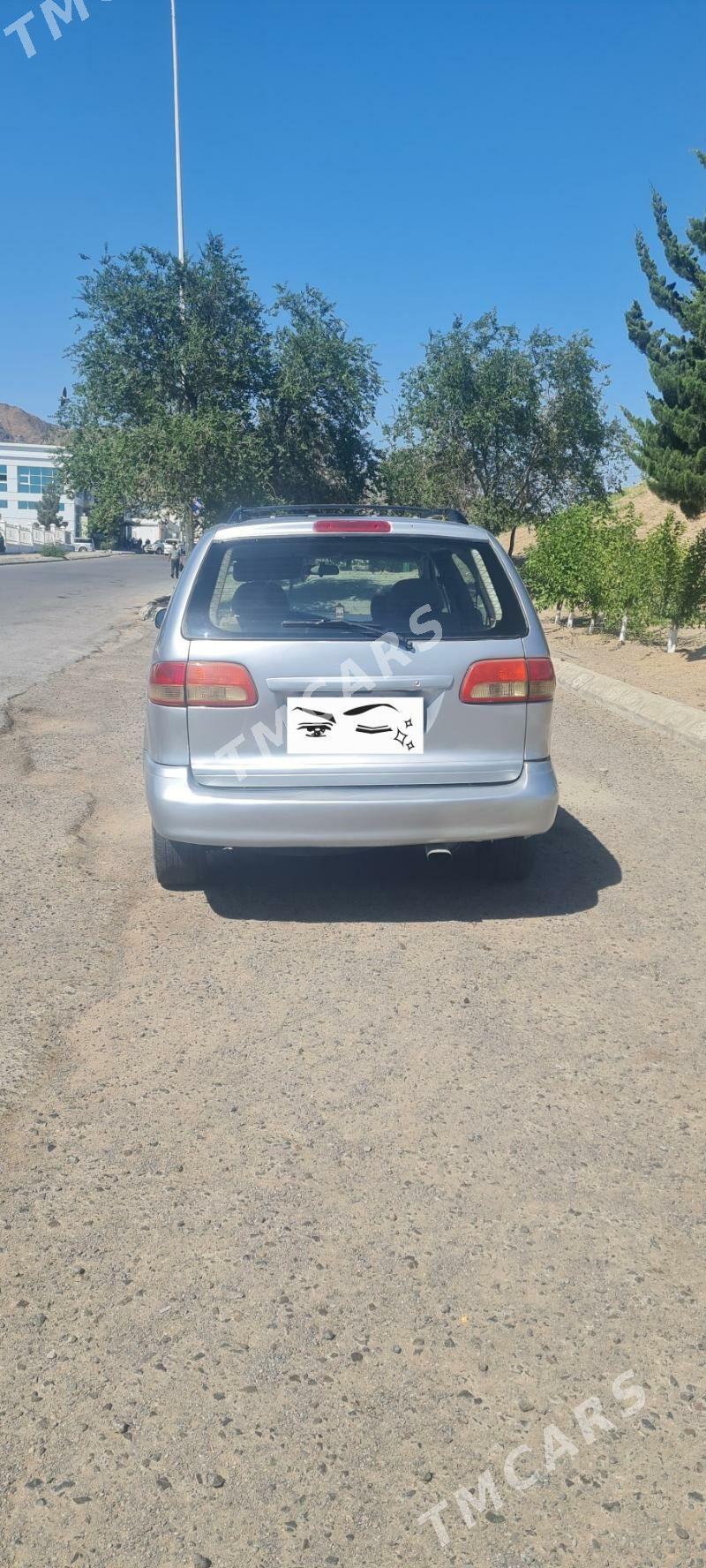 Toyota Sienna 2002 - 140 000 TMT - Türkmenbaşy - img 2