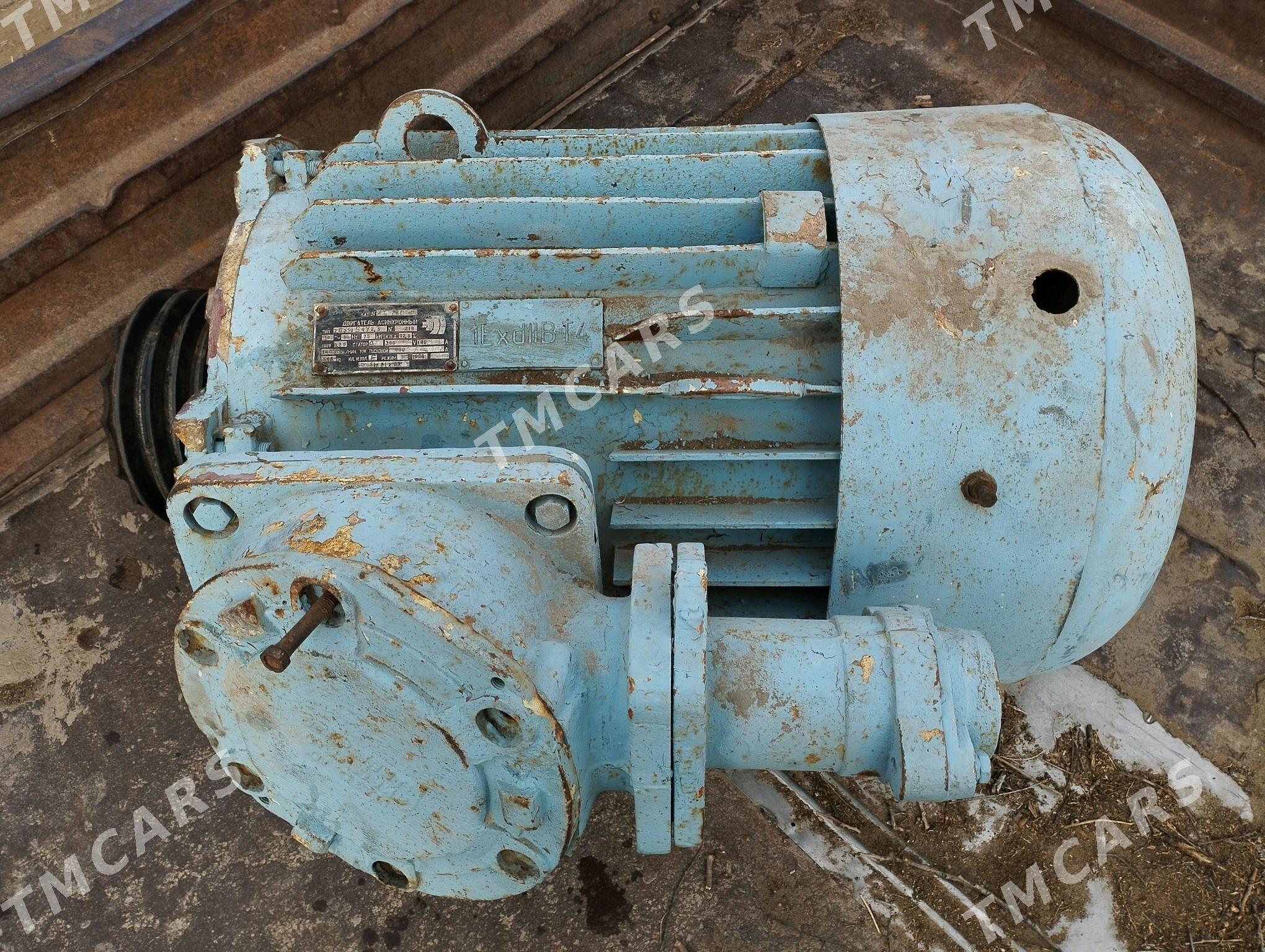 MTZ T-28 1993 - 70 000 TMT - Daşoguz - img 8