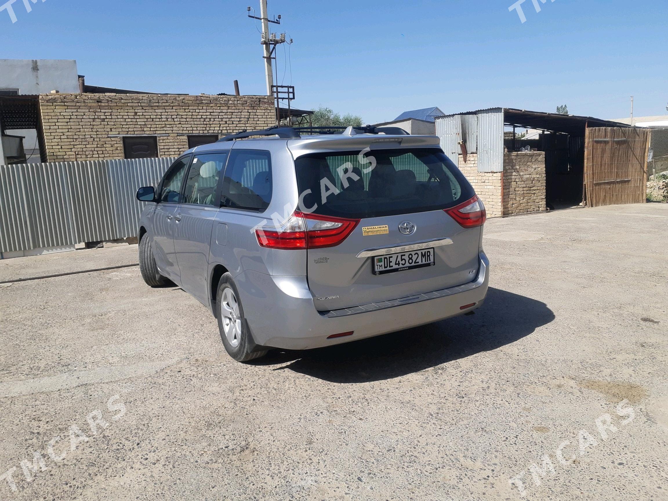Toyota Sienna 2015 - 320 000 TMT - Мары - img 6