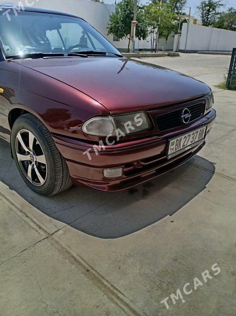 Opel Astra 1994 - 45 000 TMT - Balkanabat - img 4