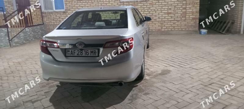 Toyota Camry 2012 - 190 000 TMT - Baýramaly - img 3
