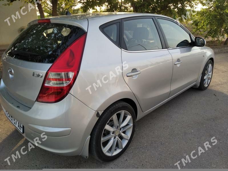 Hyundai I30 2010 - 120 000 TMT - Бекреве - img 2
